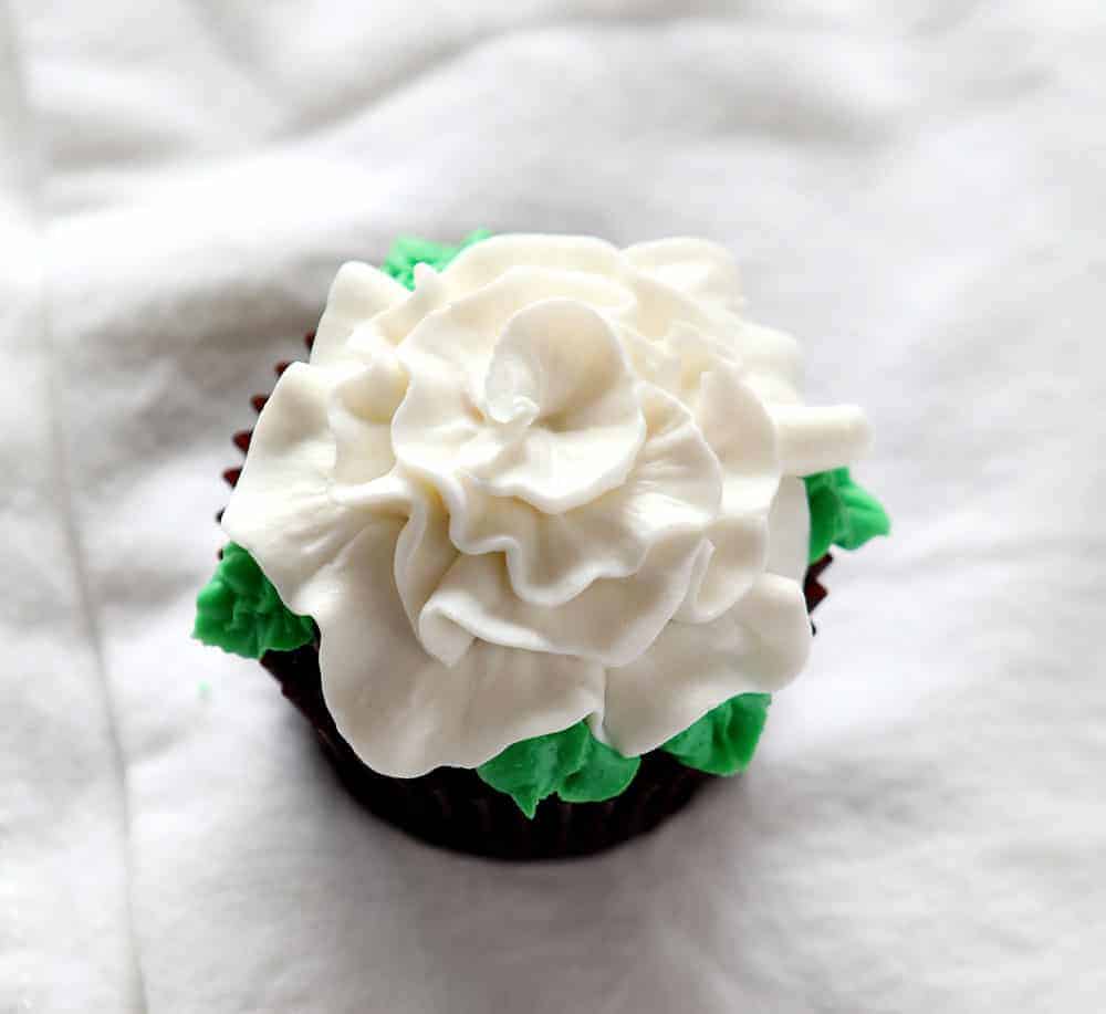 Cupcake Frosting and #104 tip Decorating