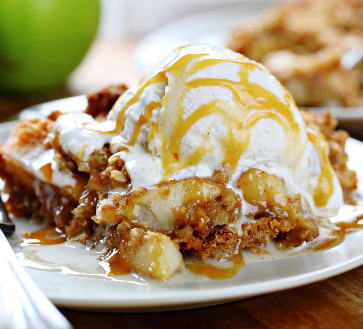 6H5A0302.applecrisp-fb
