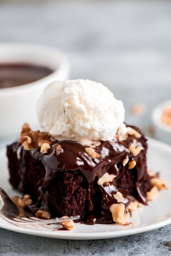 Chocolate Mayonnaise Cake i am baker