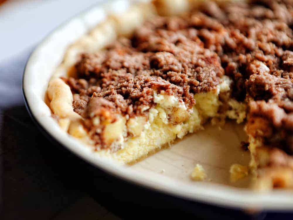 apple crisp cheesecake