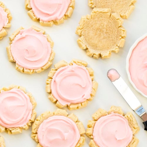 https://iambaker.net/wp-content/uploads/2018/11/sugar-cookies-500x500.jpg