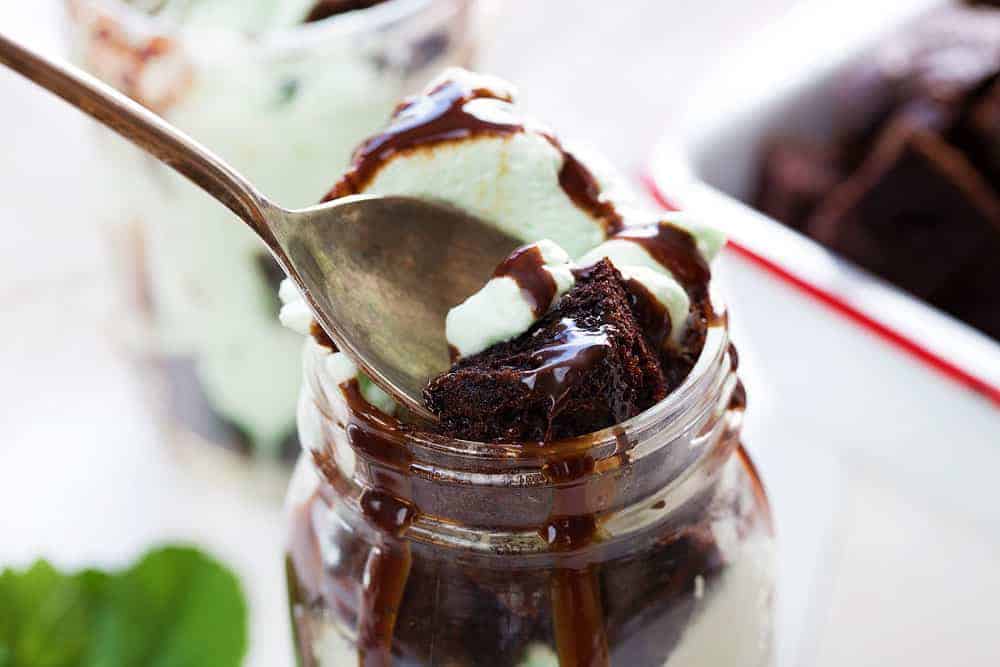 Chocolate Peppermint Mason Jar Treats