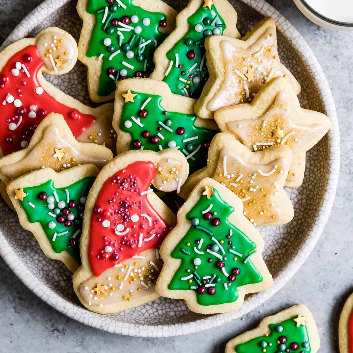 https://iambaker.net/wp-content/uploads/2018/12/Gluten-Free-Sugar-Cookies-Square-1.jpg