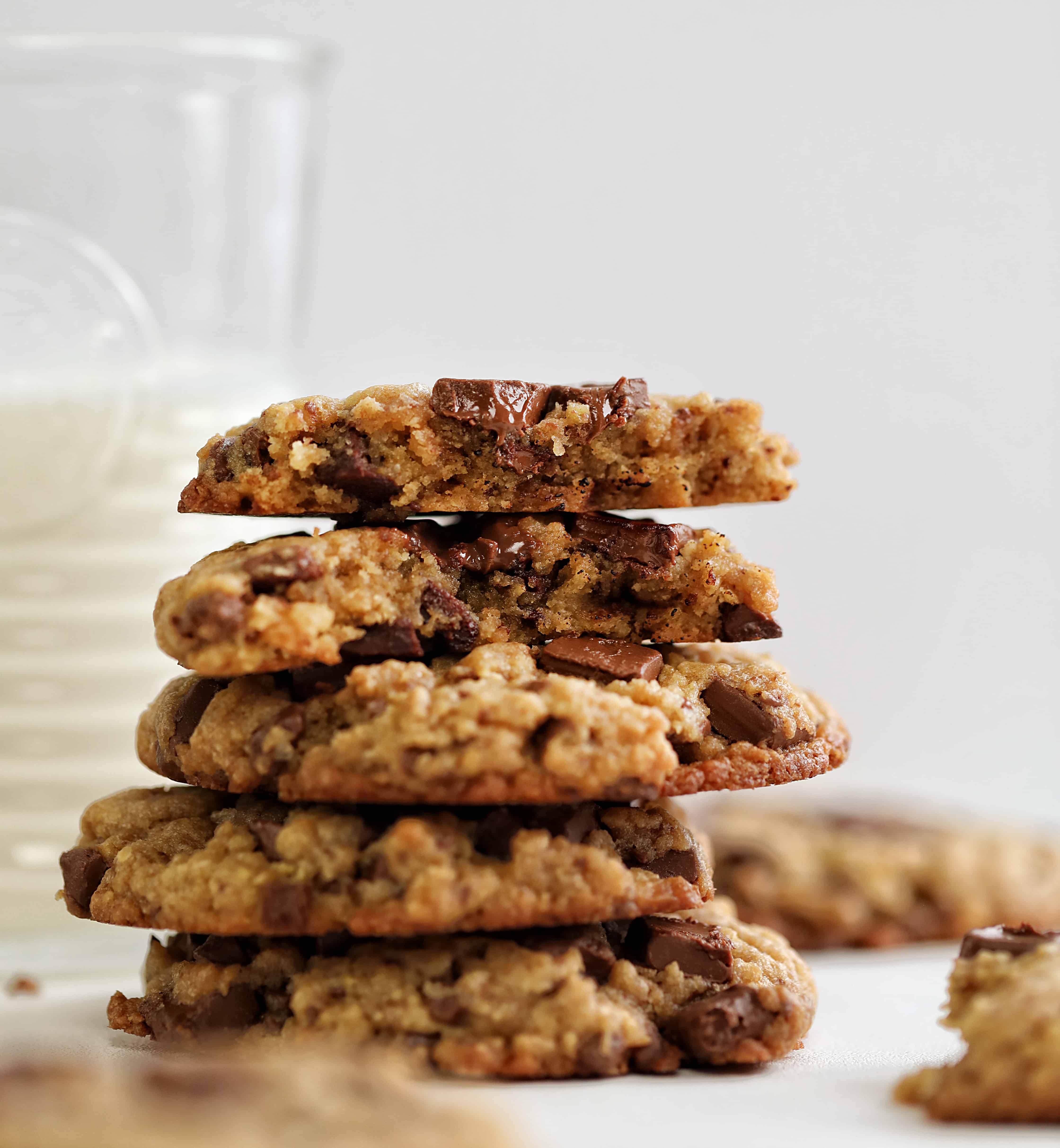 Brown Sugar Chocolate Chip Cookies {VIDEO} i am baker