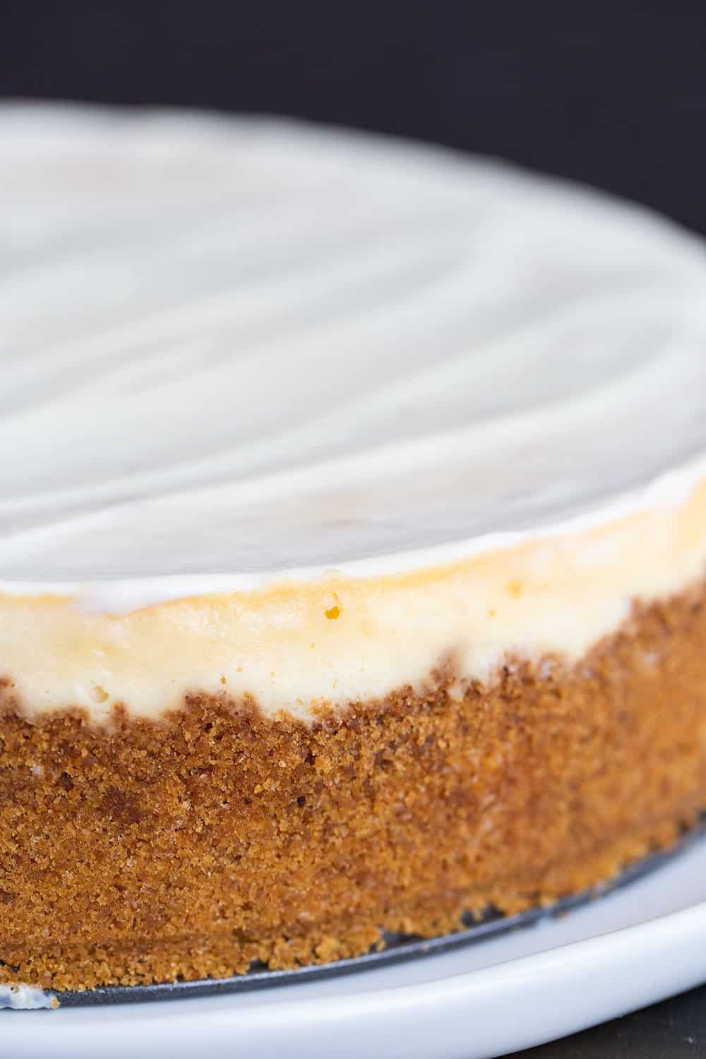 Cheesecake with Graham Cracker Crust