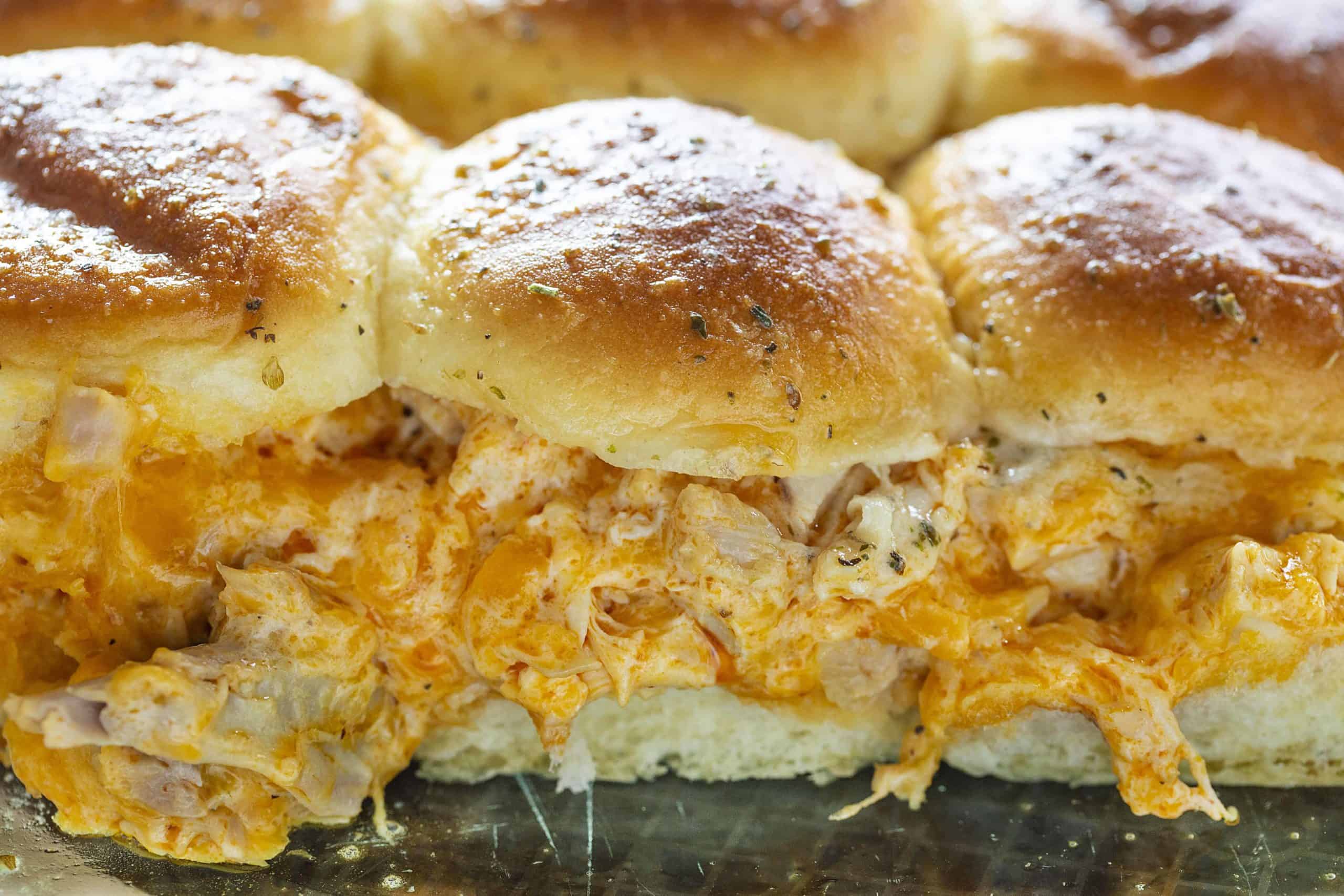 buffalo chicken sliders