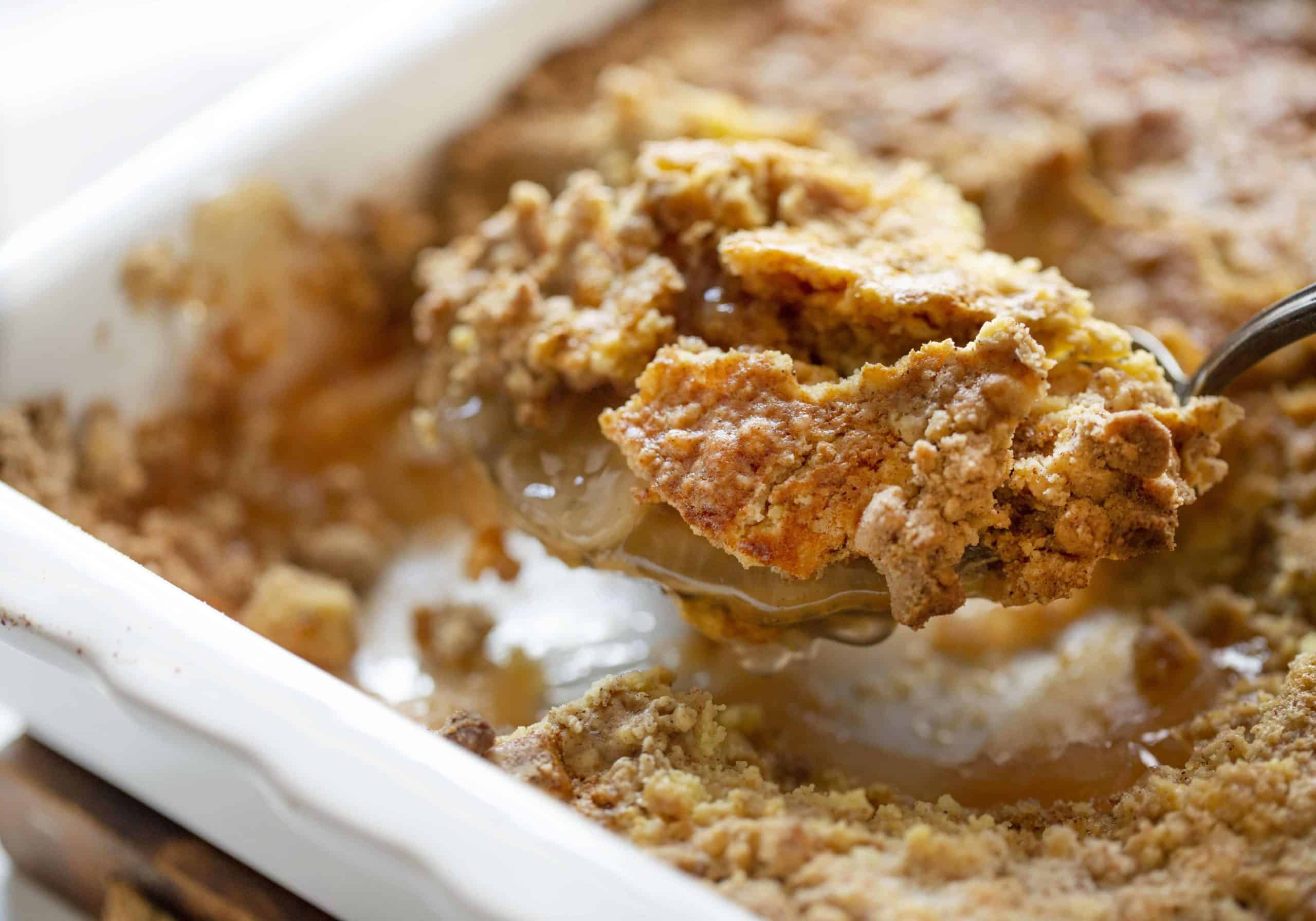 How to Make Apple Dump Cake