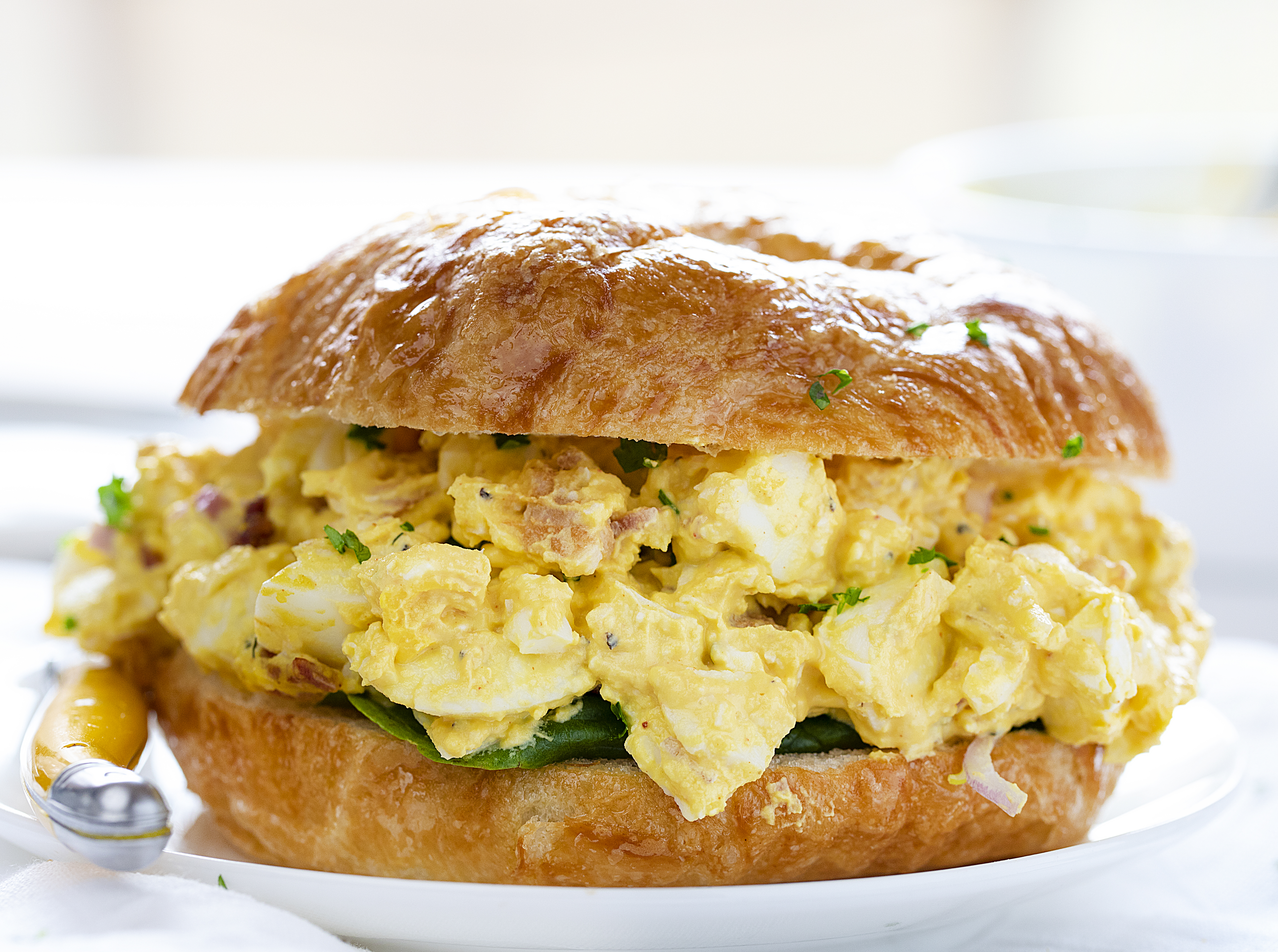 Quick and Easy Egg Salad Sandwich Recipe