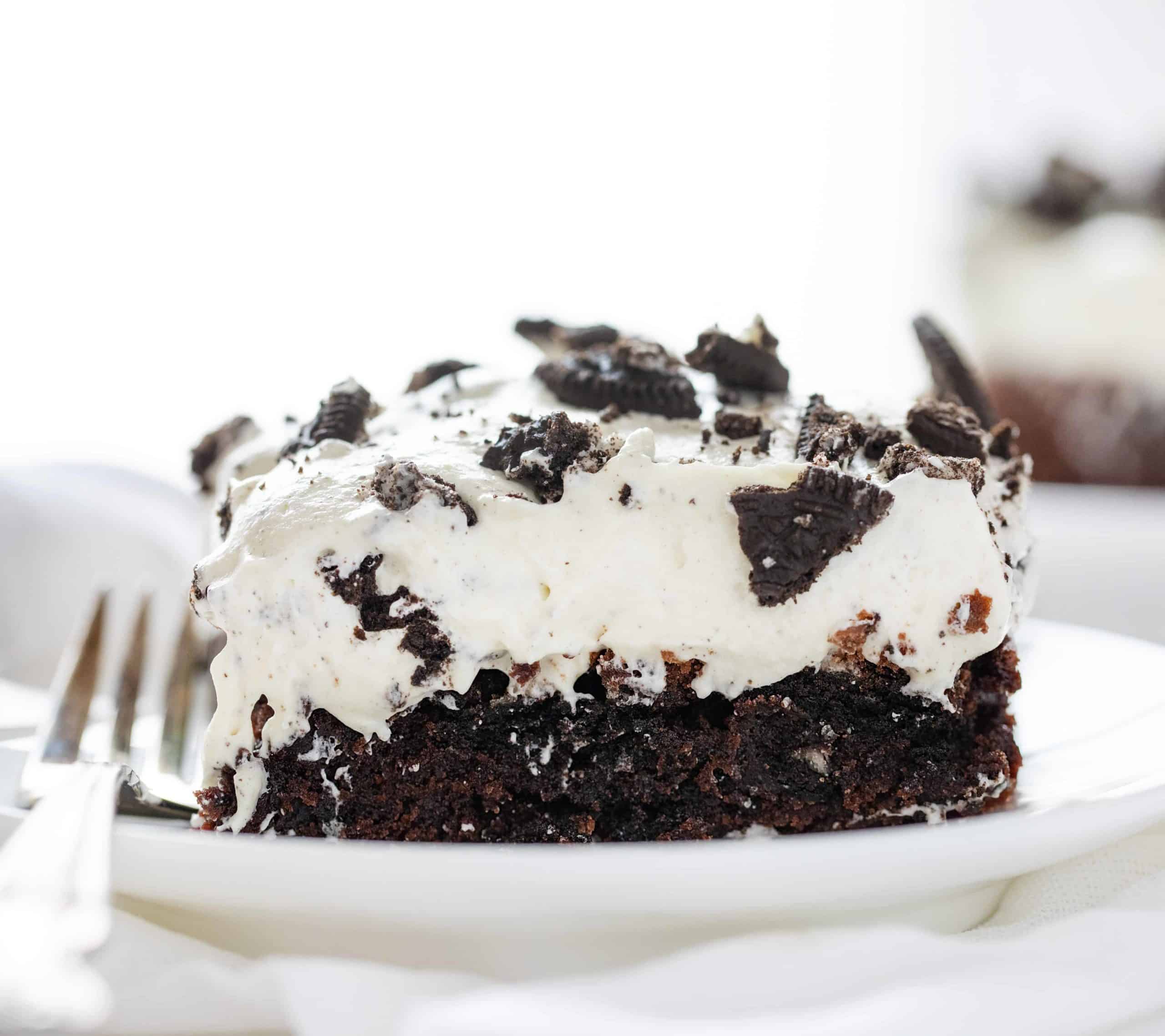 Okay folks, I saved the best for last! This Oreo Brownie Dessert is ...