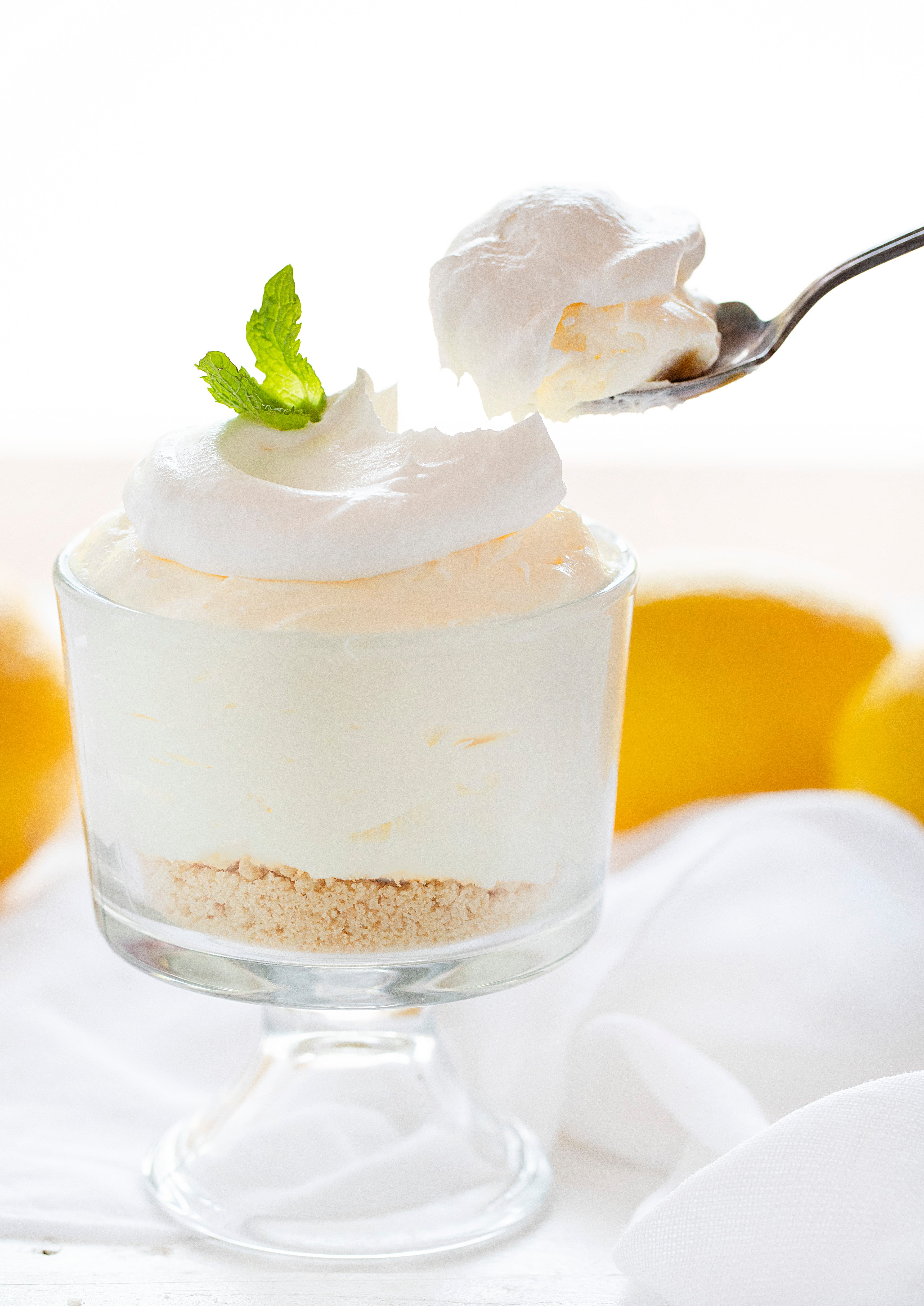 Lemon Mousse Cheesecake