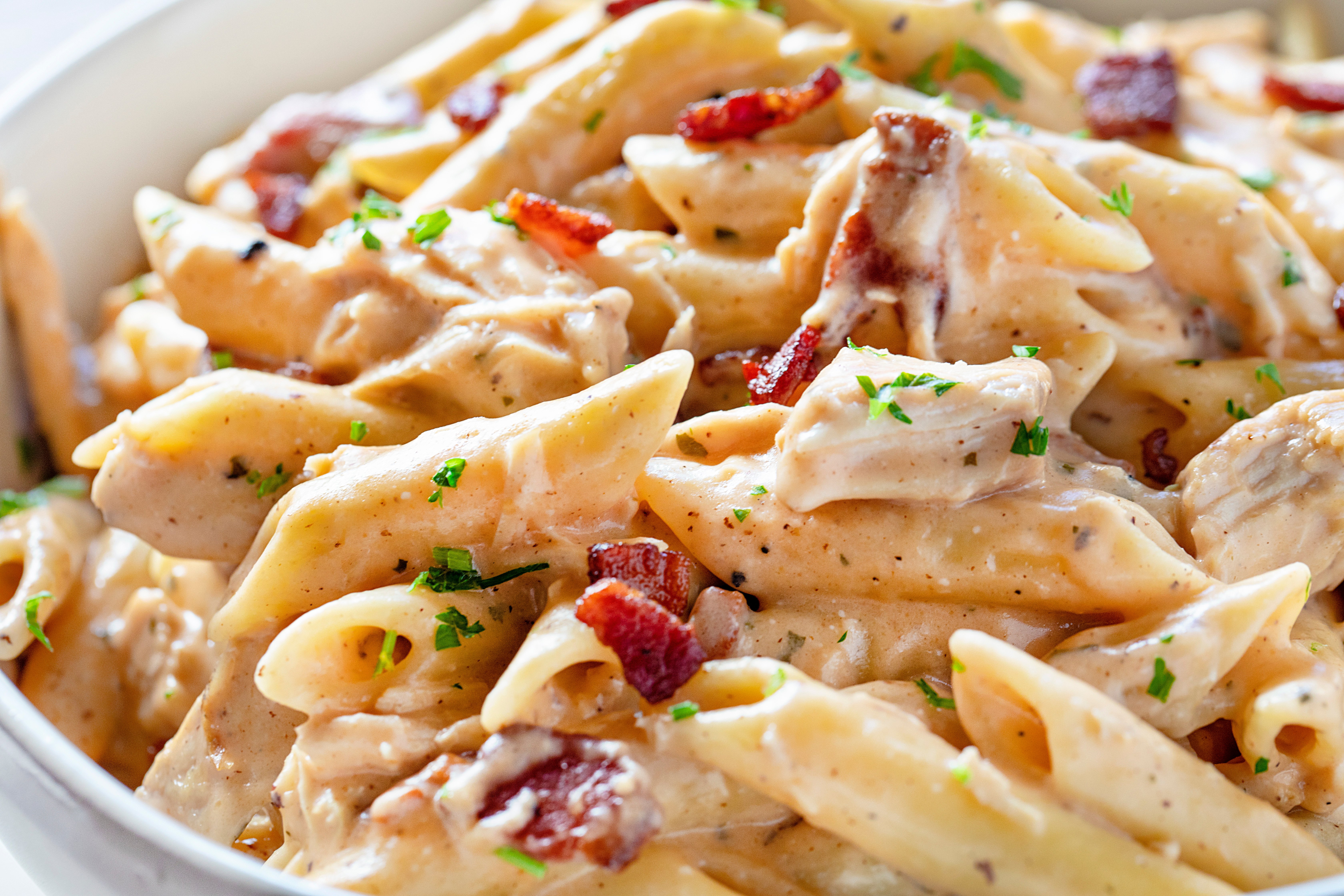 Cheesy Ranch Chicken Pasta with Bacon