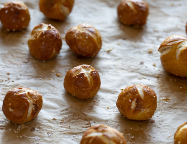 Homemade Pretzel Bites i am baker