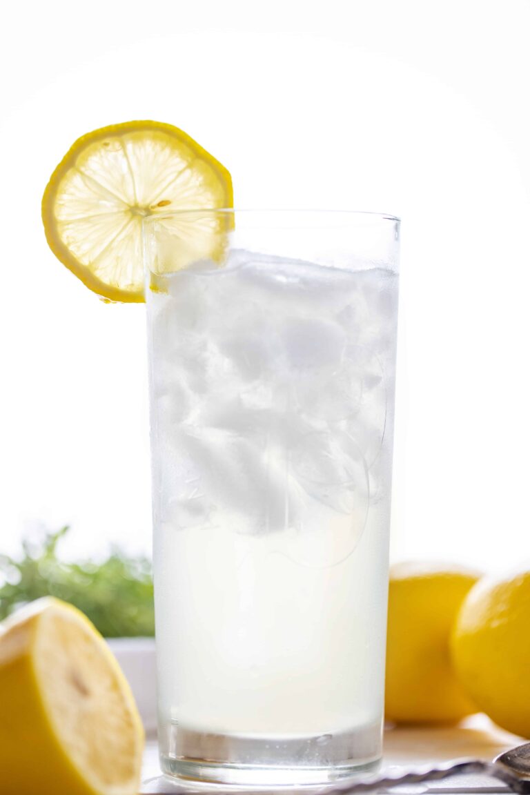 Vodka Lemonade i am baker