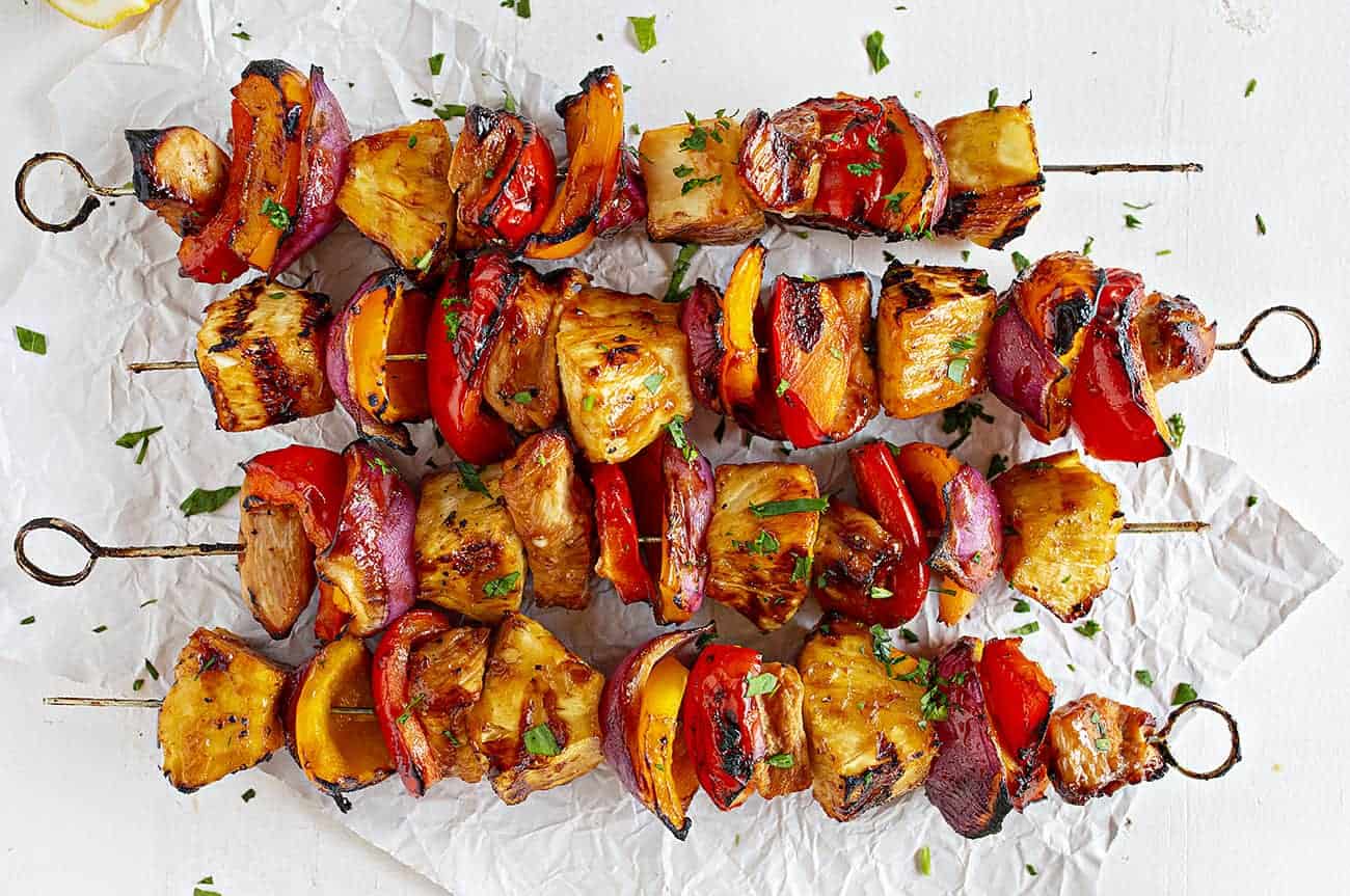 Hawaiian Chicken Skewers – Cookin' with Mima