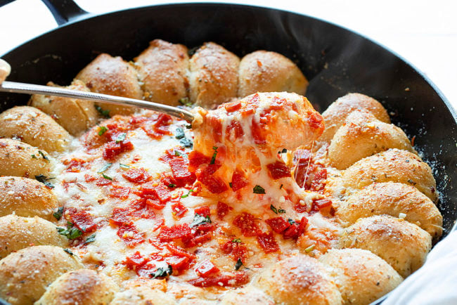 Skillet Pizza Dip - i am baker