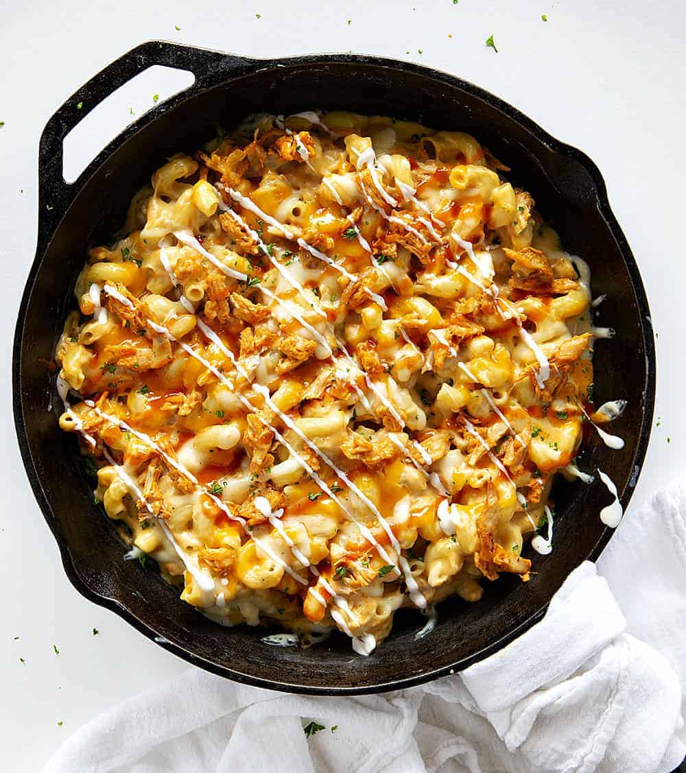 Buffalo Macaroni and Cheese in a Skillet