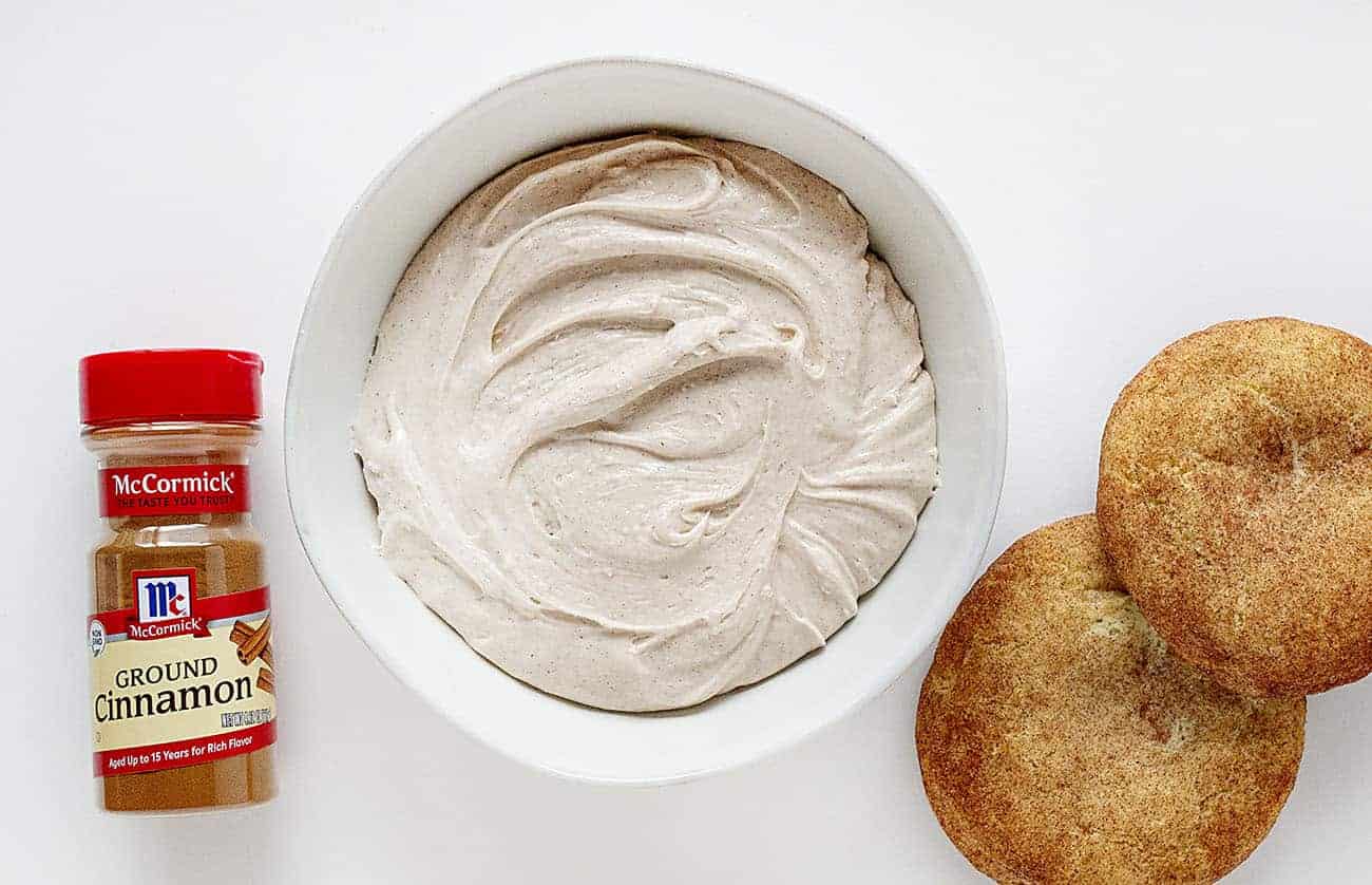 Cinnamon Frosting for Snickerdoodle Cookie Sandwich