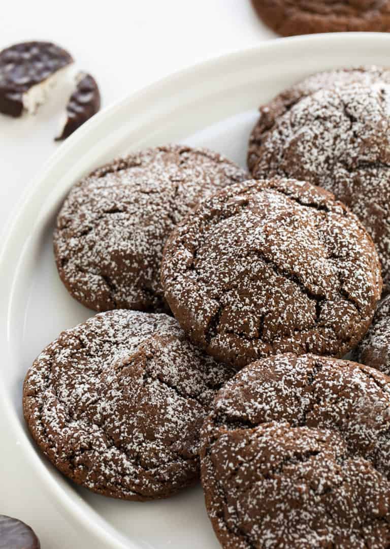 Peppermint Patty Stuffed Chocolate Cookies - i am baker