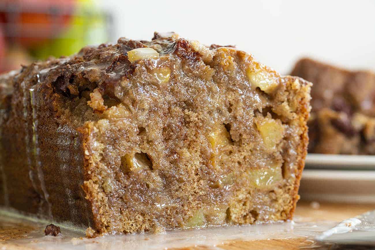 Easy Banana Bread Recipe (Quickbread) - Life's Little Sweets