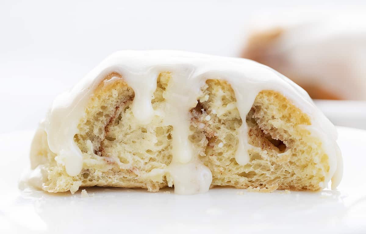 https://iambaker.net/wp-content/uploads/2020/06/cinnamon-roll-3.jpg