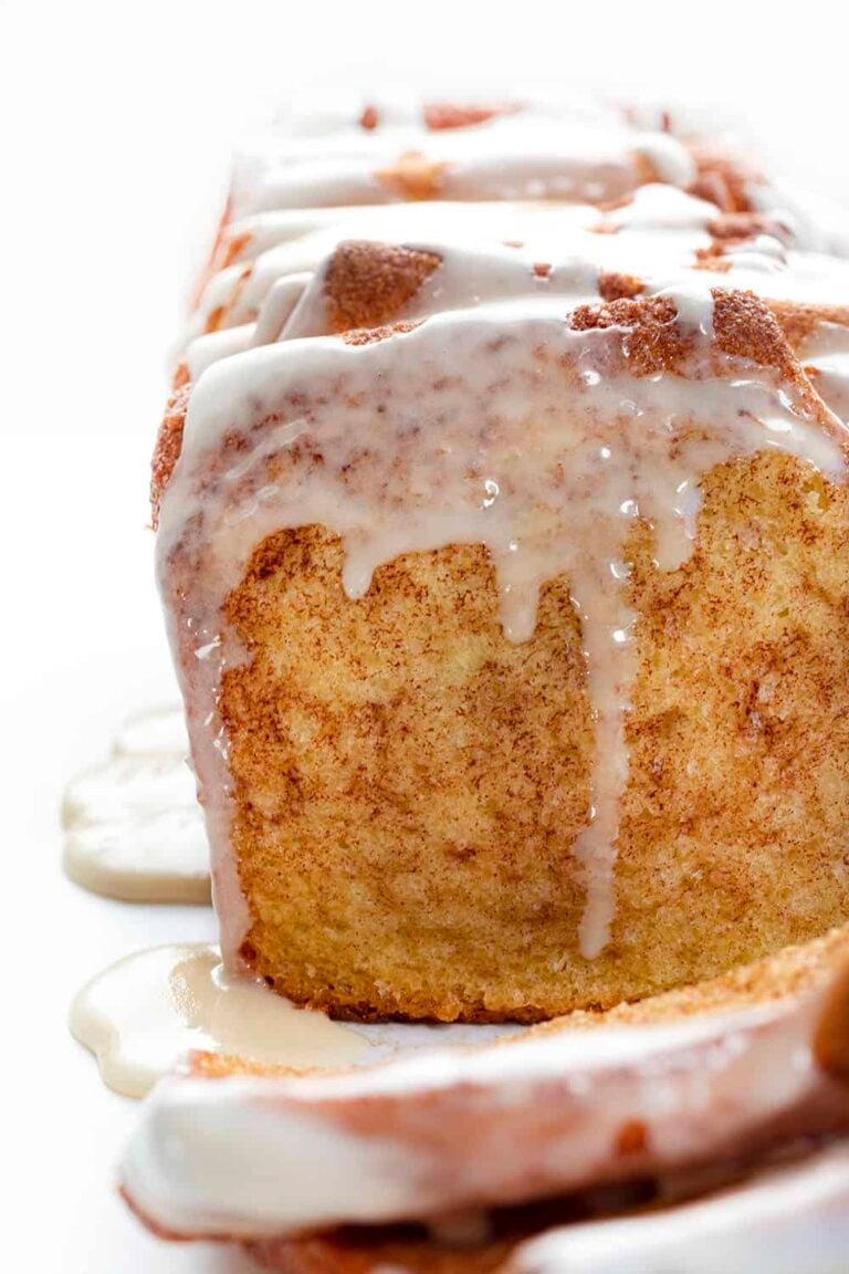Cinnamon Roll PullApart Bread i am baker