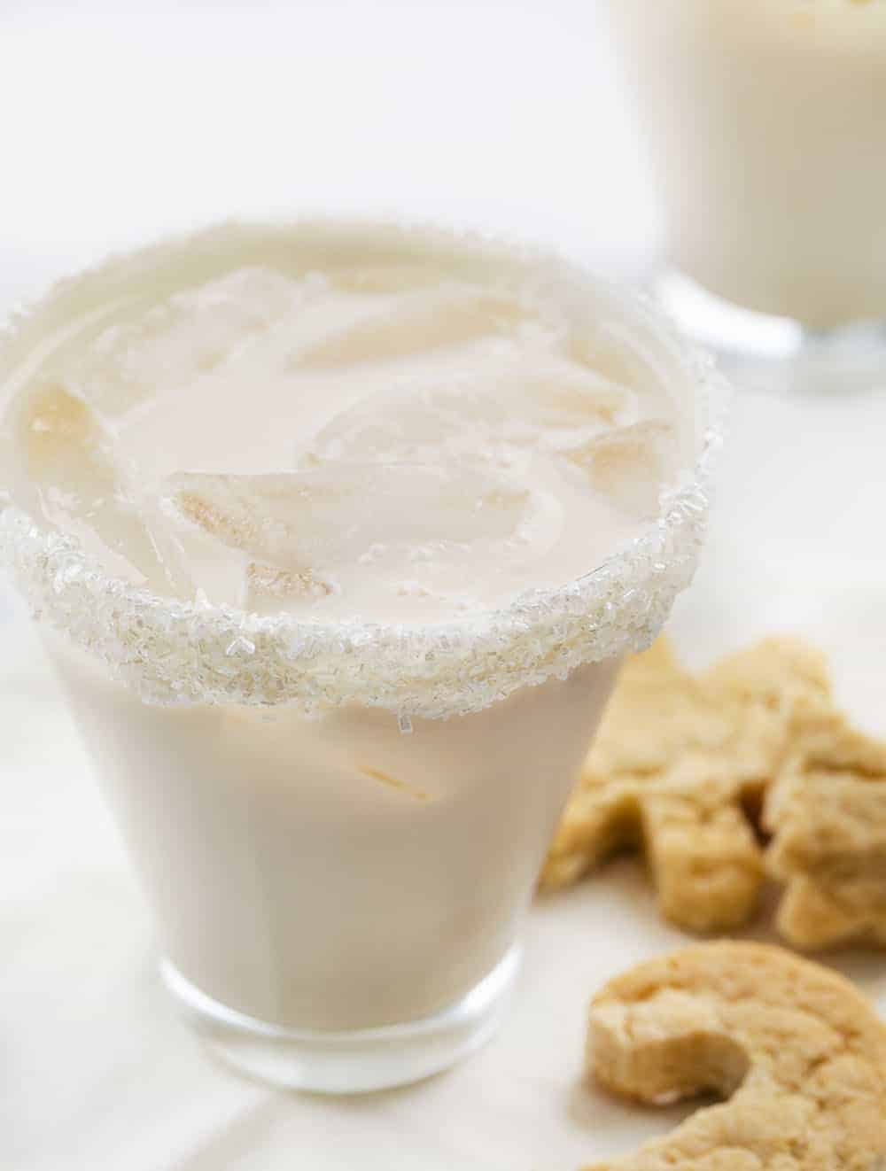 Sugar Cookie Cocktail - Sugar Cookie Martini