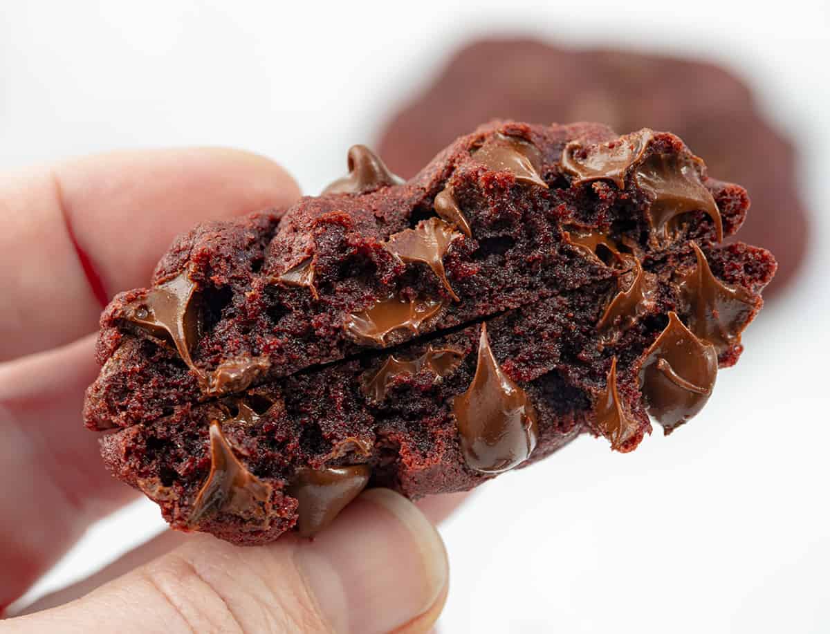 Red Velvet Levain Cookies - The Baking ChocolaTess