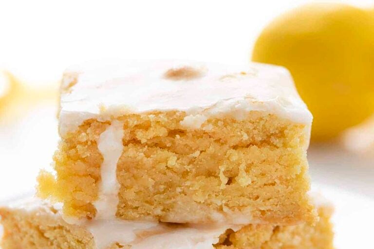 lemon-brownies-i-am-baker