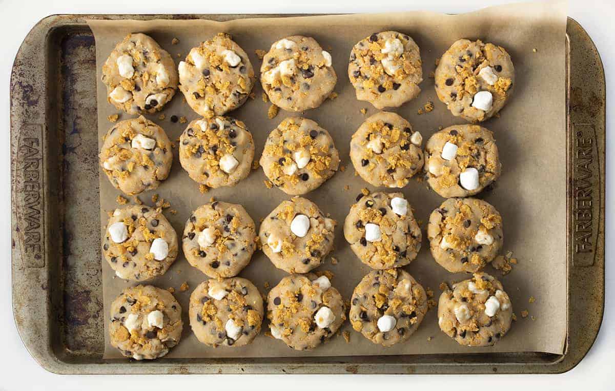 Raw Cornflake Marshmallow Cookies {Milk Bar Copycat}