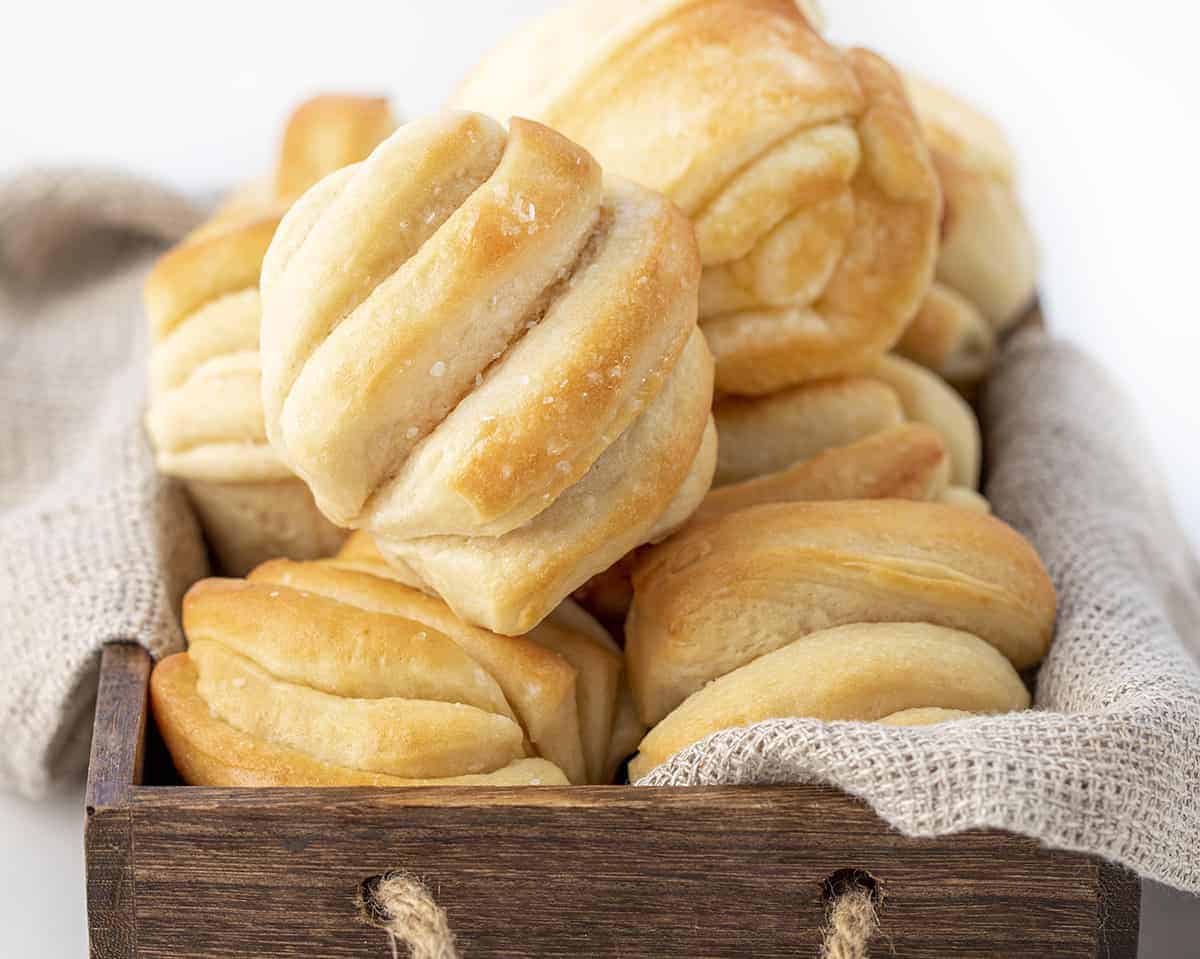 Butterflake Rolls - i am baker