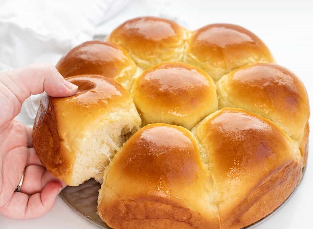 Fluffy Pull-apart Sourdough Dinner Rolls - Make It Dough