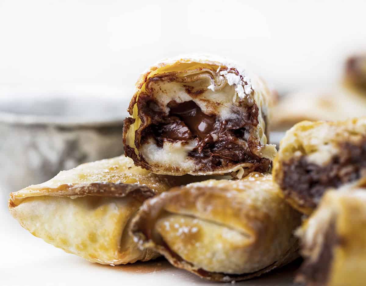 Chocolate Chip Cheescake Egg Rolls - i am baker