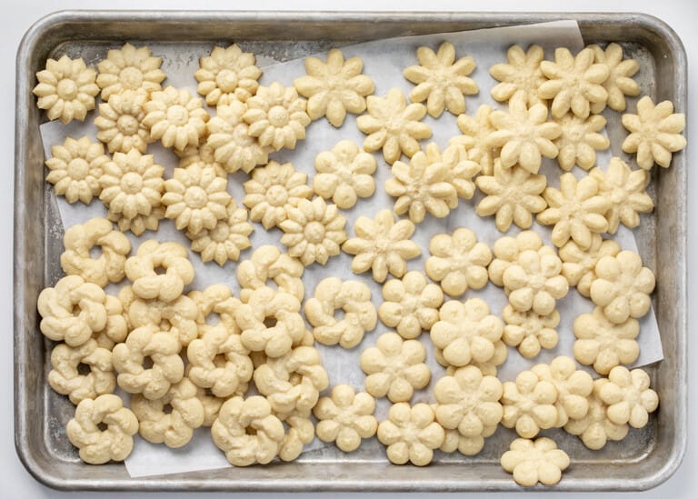 Spritz Cookie Recipe - i am baker