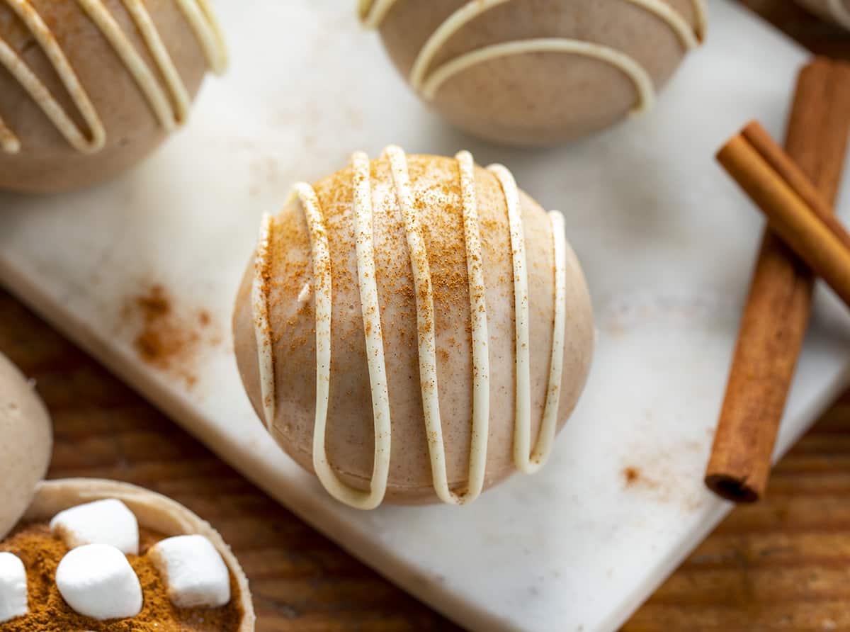 Snickerdoodle Hot Cocoa Bombs-image