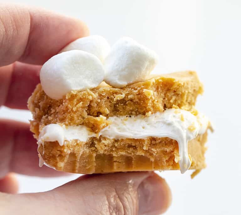 Fluffernutter Fudge i am baker