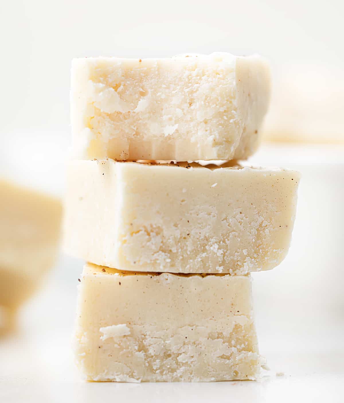 Eggnog Fudge - i am baker