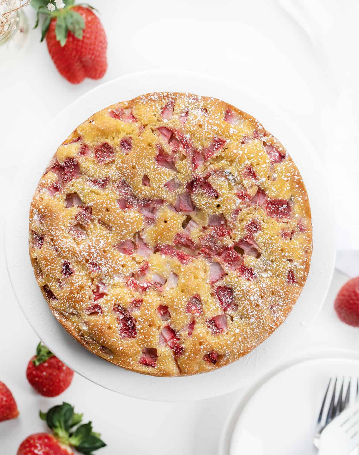 Fresh Strawberry Heart Cake - The BakerMama