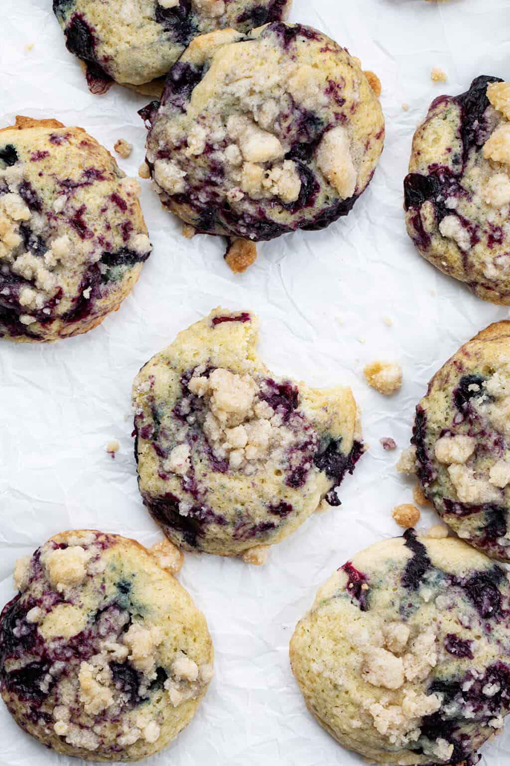 Blueberry Crumble Cake Cookies - I Am Baker