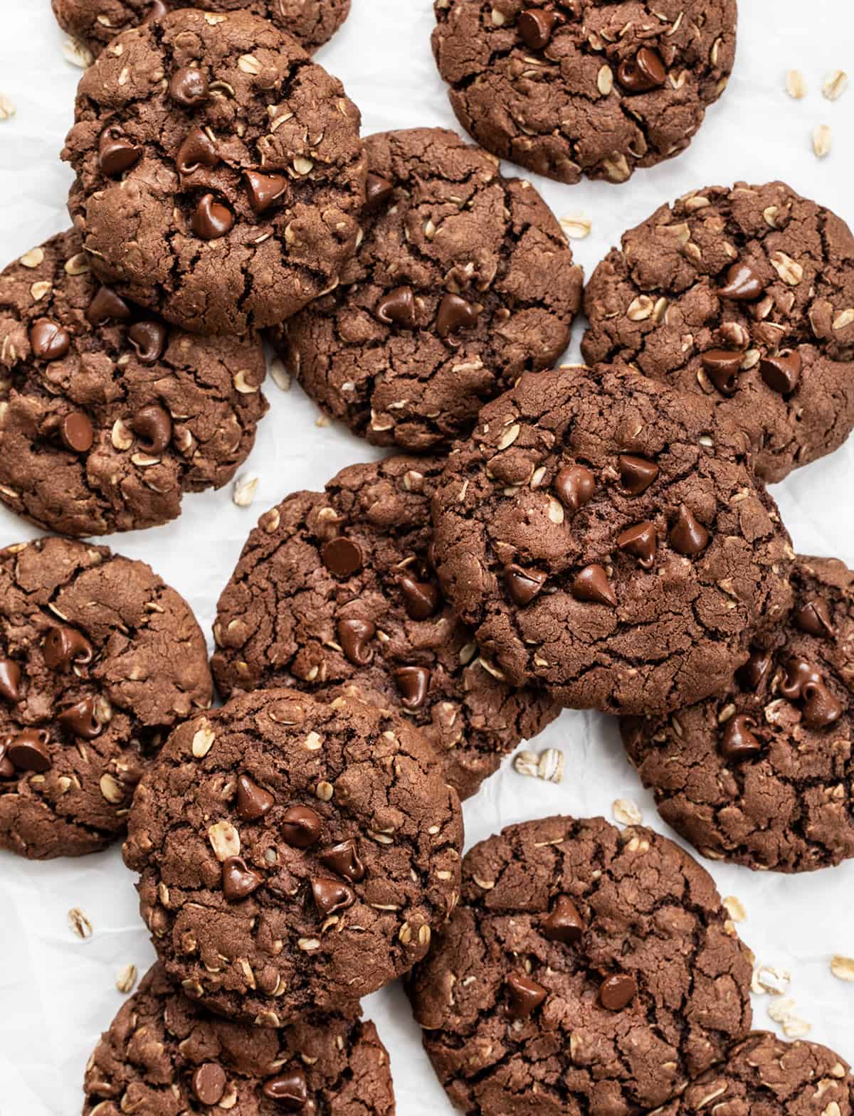 Chocolate shop oatmeal cookies