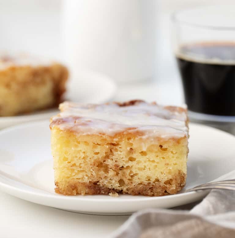 Easy Honey Bun Cake - i am baker