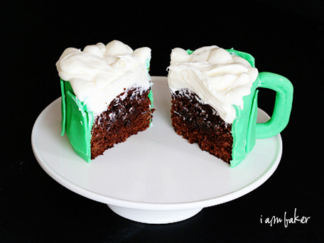 Guiness Beer Mug Cupcakes